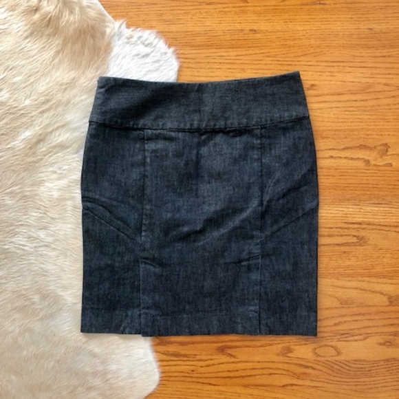 Denim Pencil Skirt Gap Size 10 - Picture 2 of 6